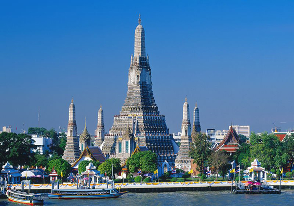 Dạo thuyền trên sông Chaophraya