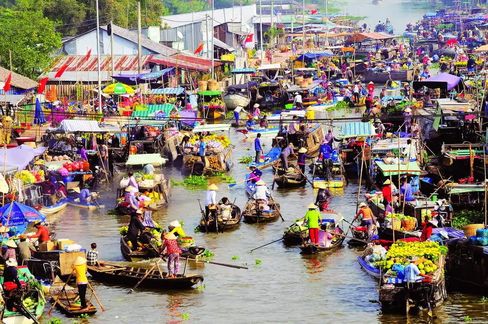Một Ngày Ở Chợ Nổi Cái Răng Cần Thơ - Trải Nghiệm Thú Vị Nhất Quả Đất