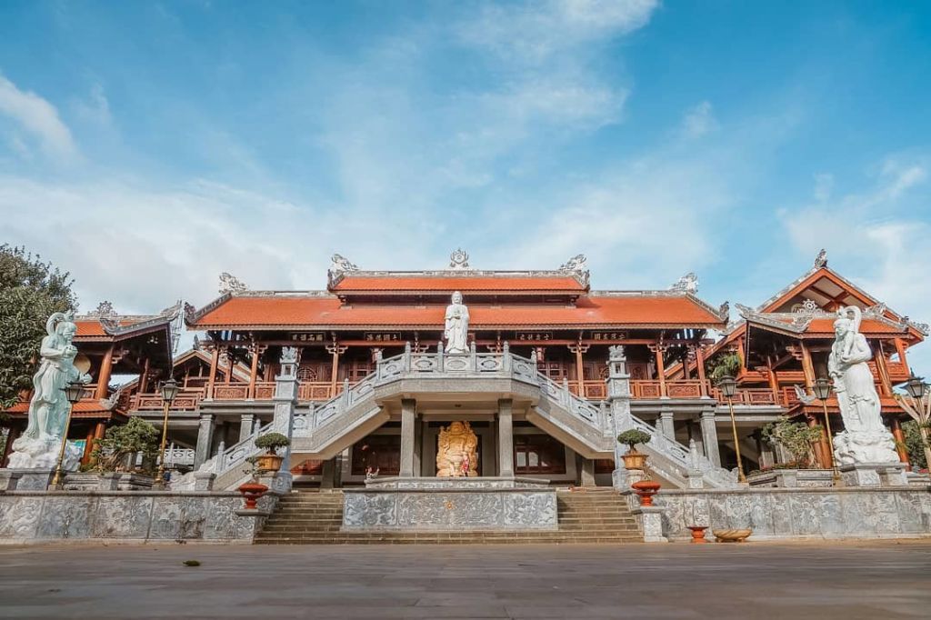 Chùa Sắc Tứ Khải Đoan - Khai Doan Pagoda