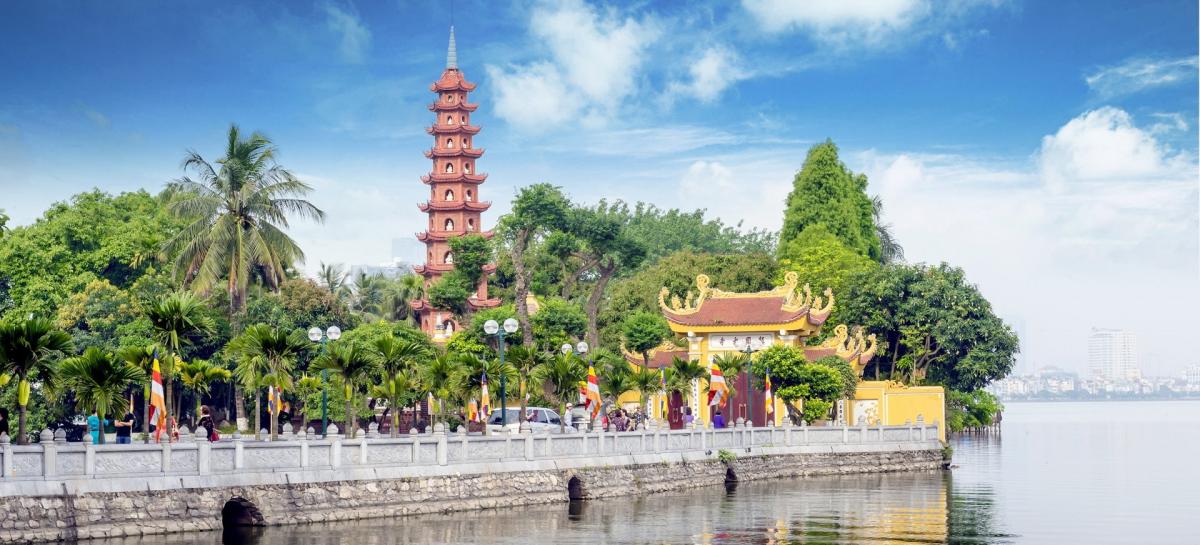 Cổ kính chùa Trấn Quốc