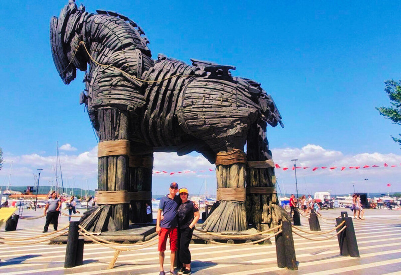 TRUYỀN THUYẾT VỀ CON NGỰA GỖ THÀNH TROY