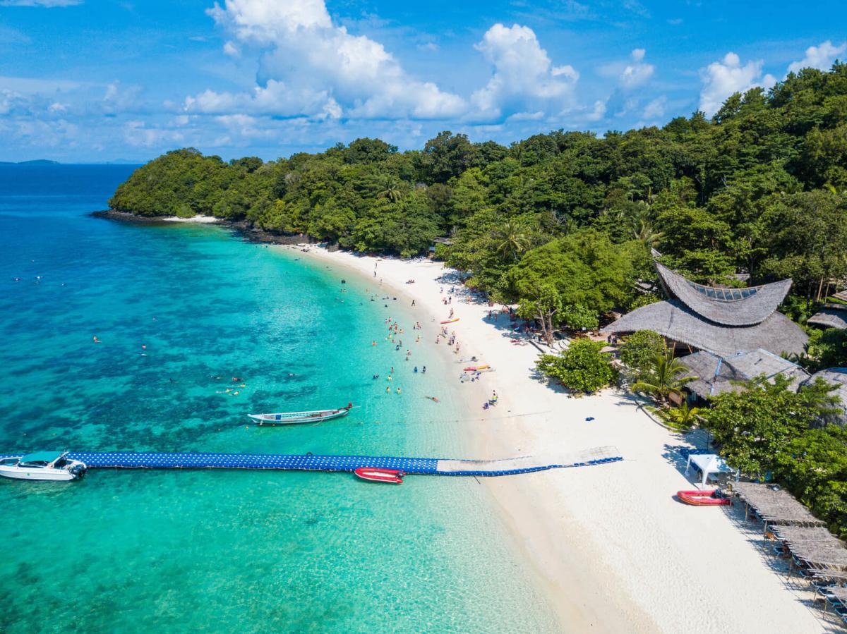 Khám phá thiên đường san hô tại đảo Coral Pattaya
