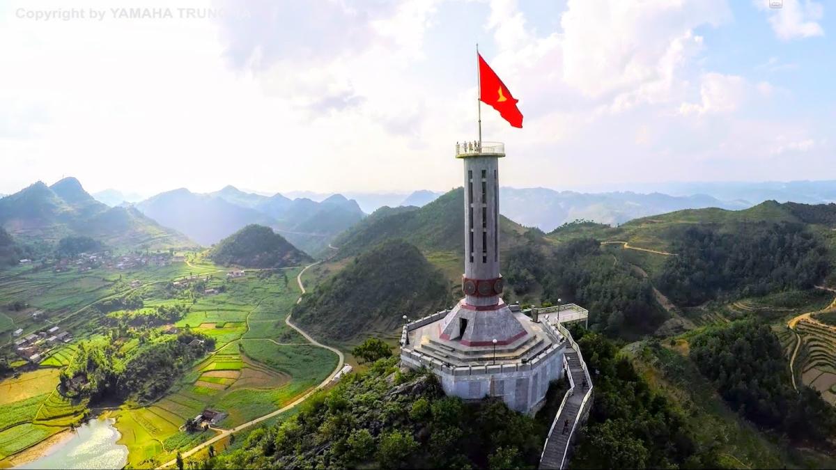 Cột cờ Lũng Cú, điểm đến nơi cực Bắc Việt Nam - Báo Hà Giang điện tử