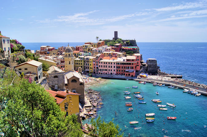 GENOA: Thành phố cố kính và bình lặng