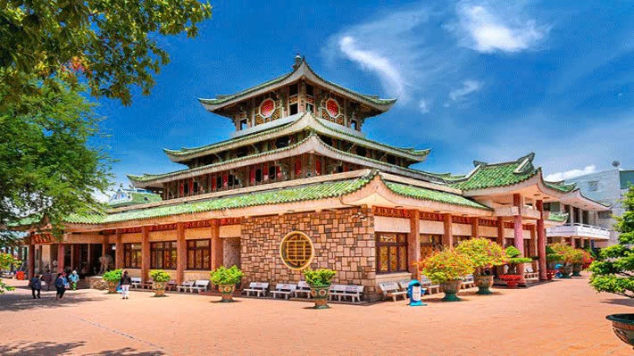 Miếu Bà Chúa Xứ - Điểm du lịch tâm linh nổi tiếng tại An Giang