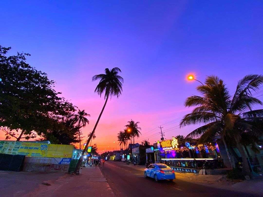 12 địa điểm ăn chơi “xuyên màn đêm” tại Phan Thiết – Mũi Né 