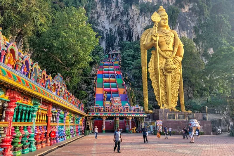 Động Batu huyền bí – nơi linh thiêng bậc nhất Malaysia
