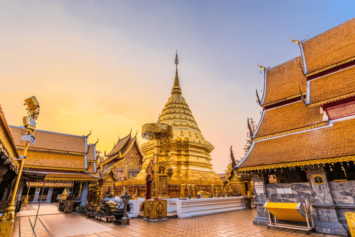 Chùa Wat Phrathat Doi Suthep: Ngôi chùa linh thiêng nhất tại vùng đất  Chiang Mai
