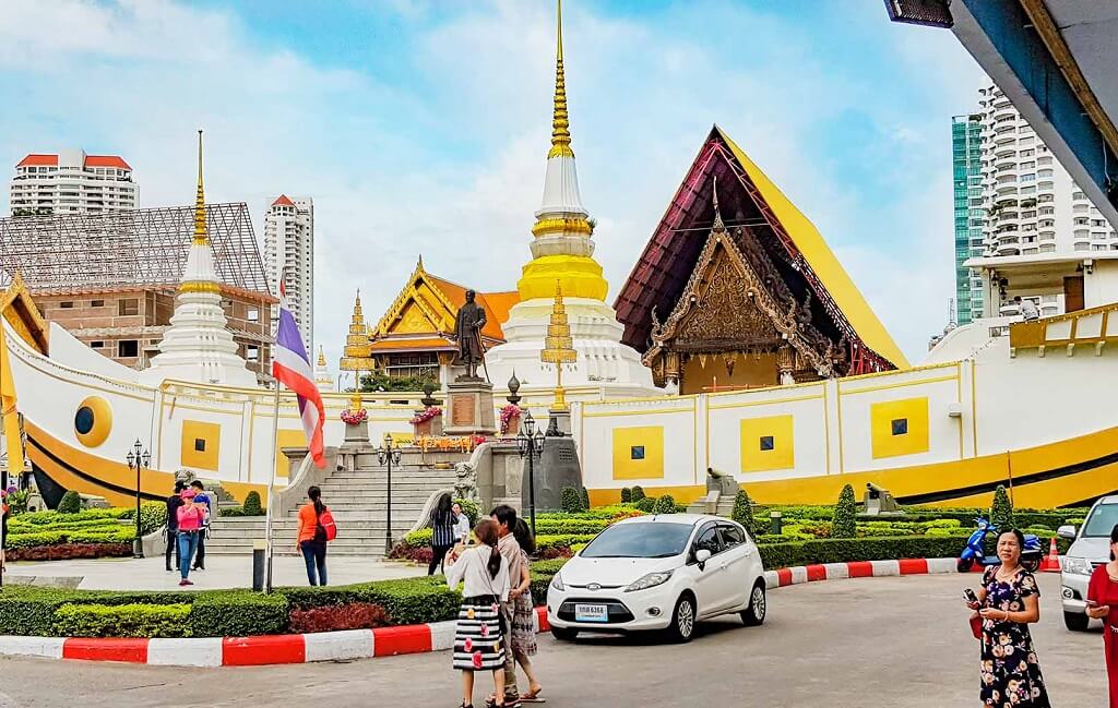 Chùa Thuyền - Wat Yannawa và những thông tin du lịch hữu ích