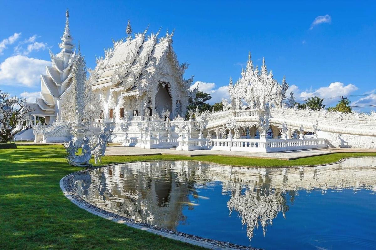 WAT RA KHUN - NGÔI CHÙA TRẮNG ĐỘC NHẤT VÔ NHỊ TẠI THÁI LAN