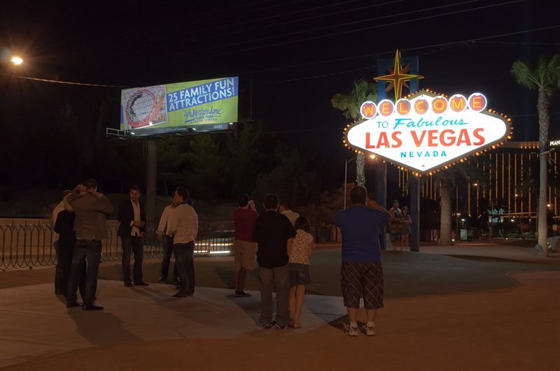 Du khách Hoàng Việt Travel tham quan Las Vegas