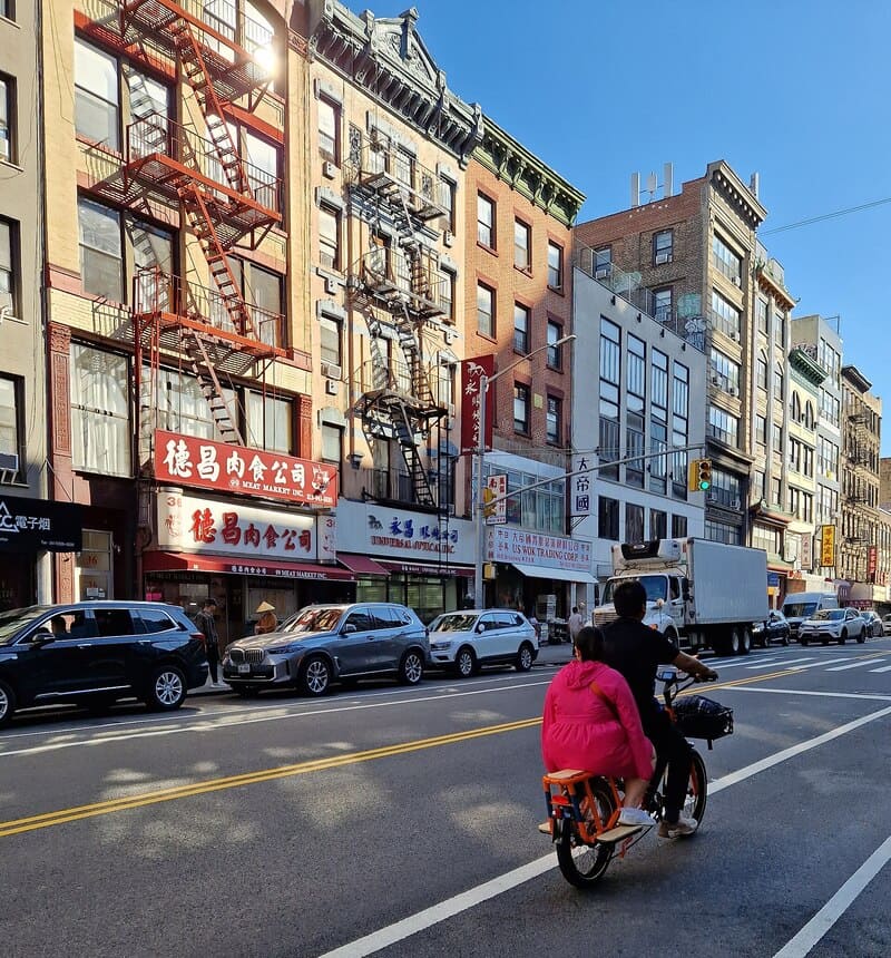Khu Chinatown nhộn nhịp tại Manhattan New York