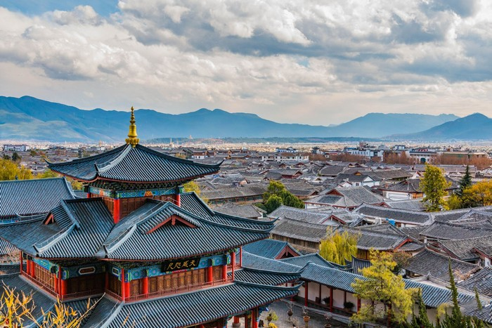 Lệ Giang cổ trấn - Hoàng Việt Travel
