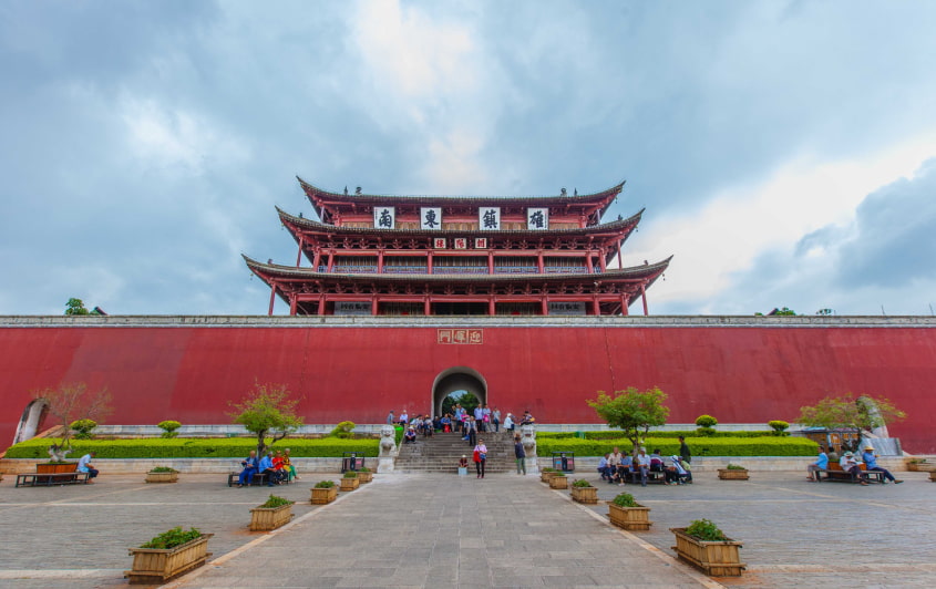 Lầu Triều Dương - Tiểu Thiên An Môn ở phố cổ Kiến Thủy, Vân Nam