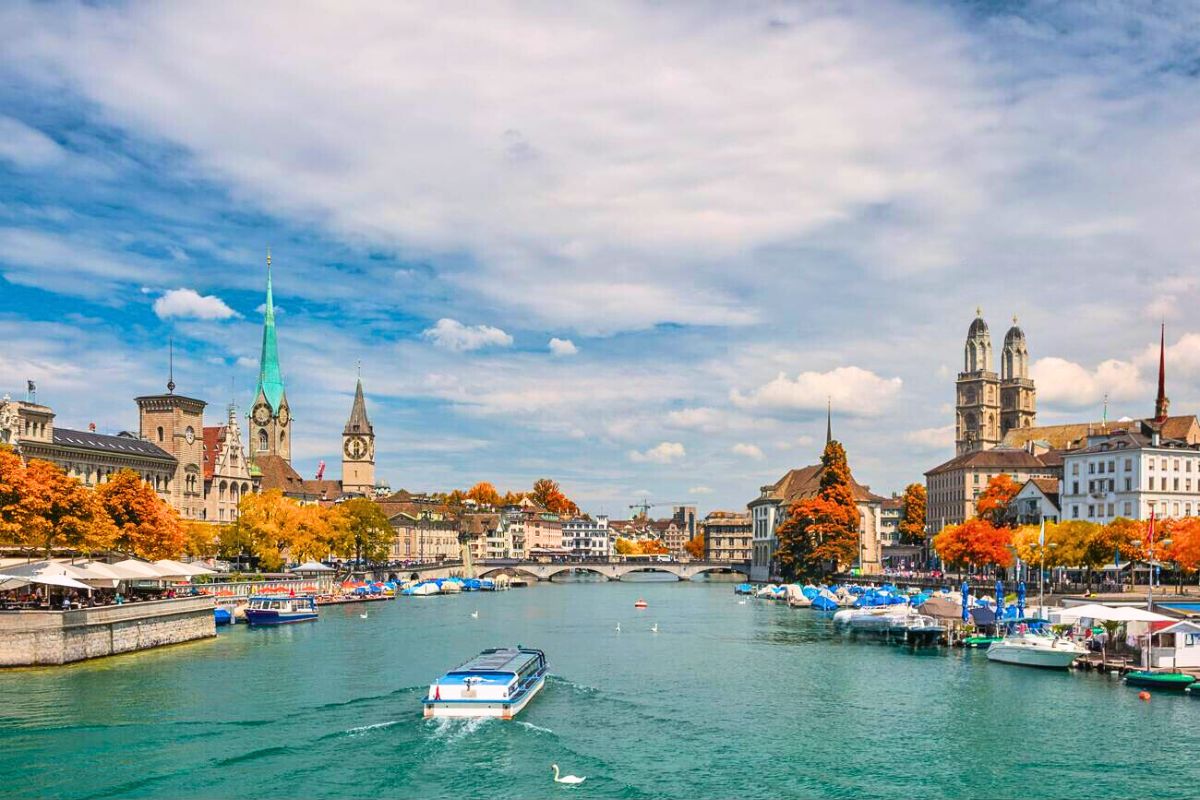 chi phí đi du lịch thụy sĩ mùa thu - hoàng việt travel