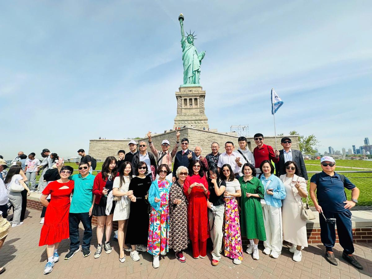 Tour mỹ tết bính ngọ - hoàng việt travel